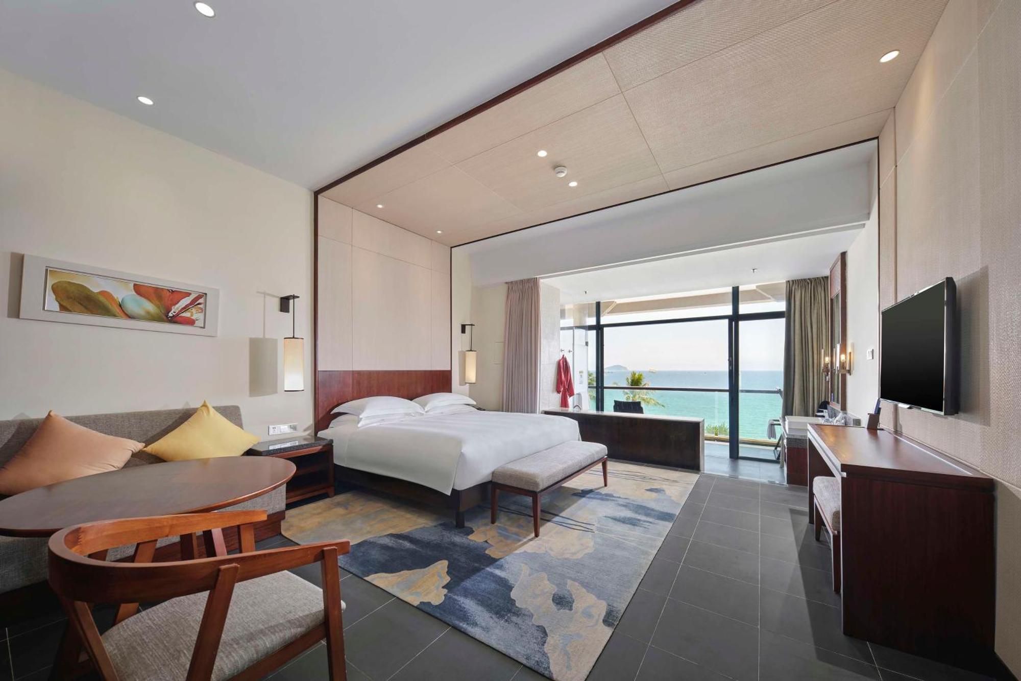 Hilton Sanya Yalong Bay Resort & Spa Exterior photo